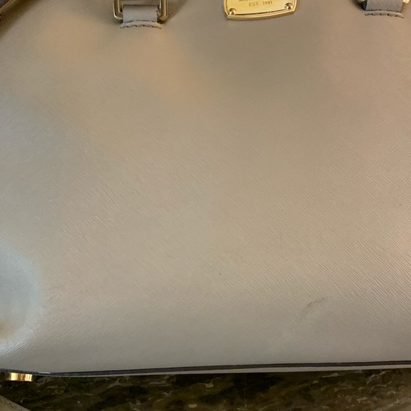 Michael Kors Kellen Saffiano Satchel Purse - Picture 5 of 16